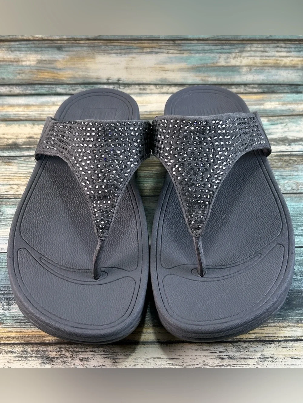 FITFLOP Lulu Flip Flop Sandals 7 Wedge Bling Summer Comfort Gray Crystals Suede